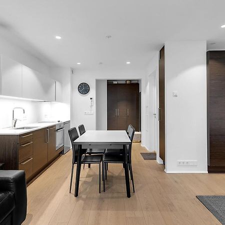 Modern Studio Apartment - Amazing Location Рейк'явік Екстер'єр фото